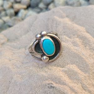 Vintage Sterling Silver Turquoise Ring